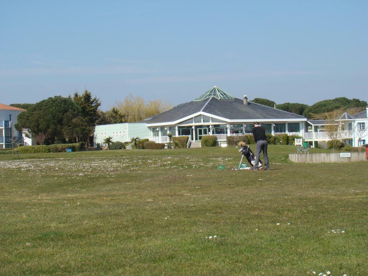 Port Bourgenay Ile au Pré vue lac et golf Talmont-Saint-Hilaire Extérieur photo